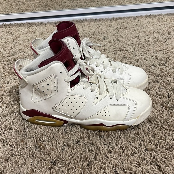 2015 Maroon Jordan 6 - Picture 3 of 10